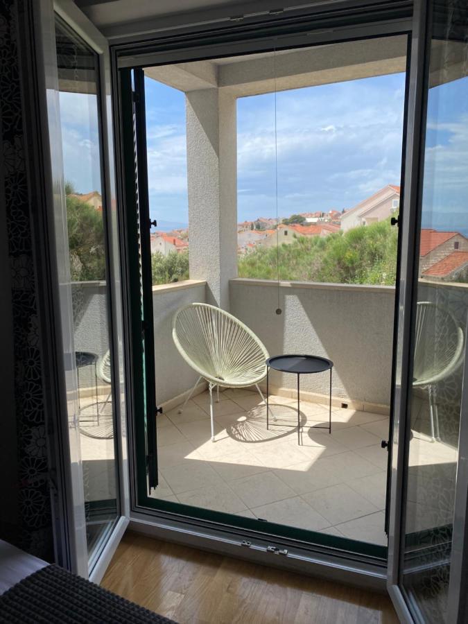 Apartment Bol A6 With Pool From 45 Eur Per Person Buitenkant foto